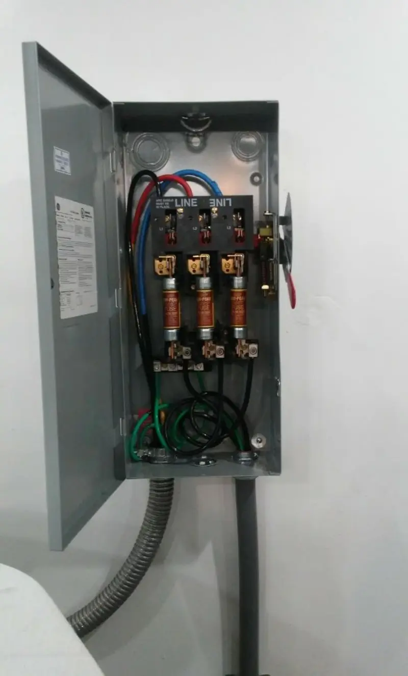 Three-phase disconnect switch installed for Electrical Wiring & Rewiring in Reserve